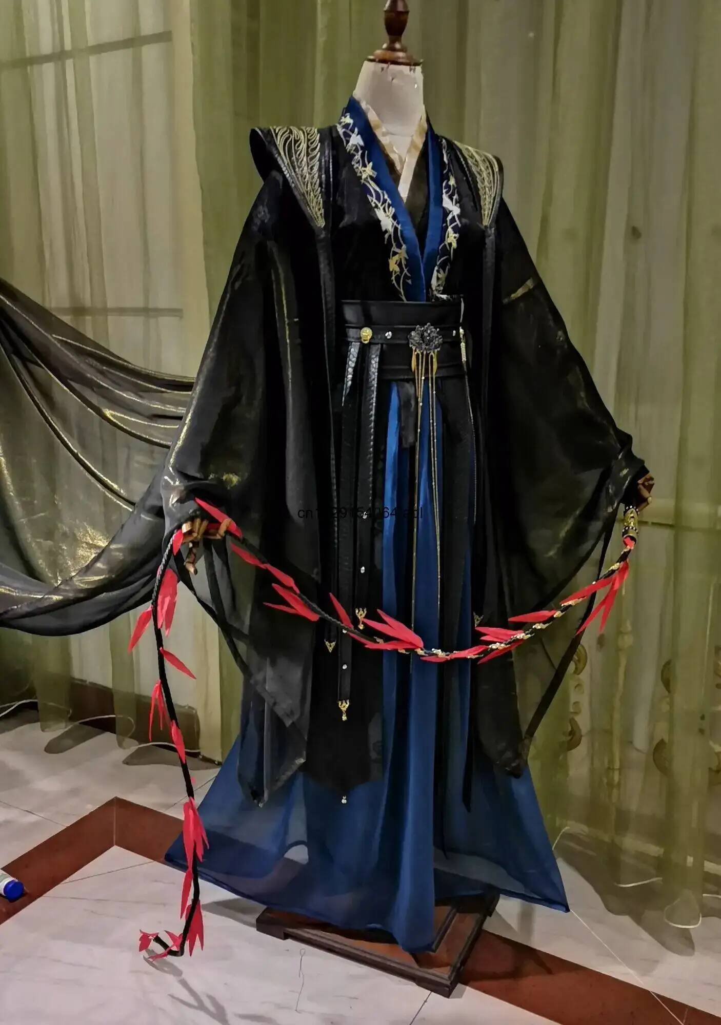 Queen Anime Cosplay - Ran Erha Mo And Cosplay His