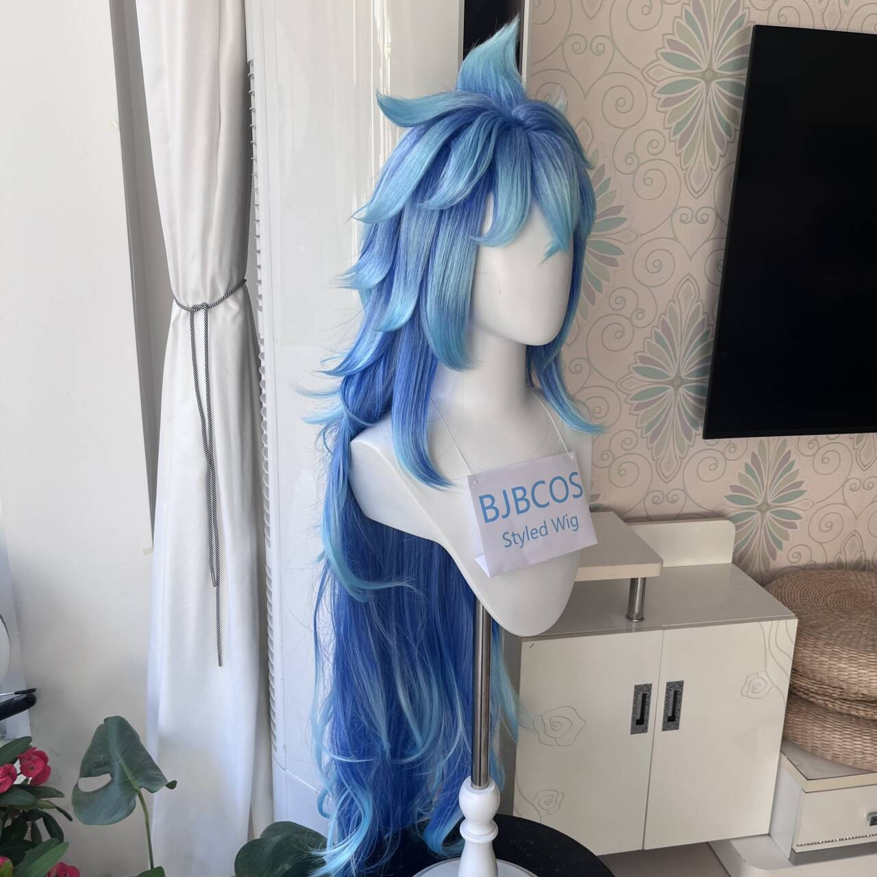 [Styled Wig]Idia Cosplay Wig A - đánh giá và giá Anime Cosplay Blue Hair