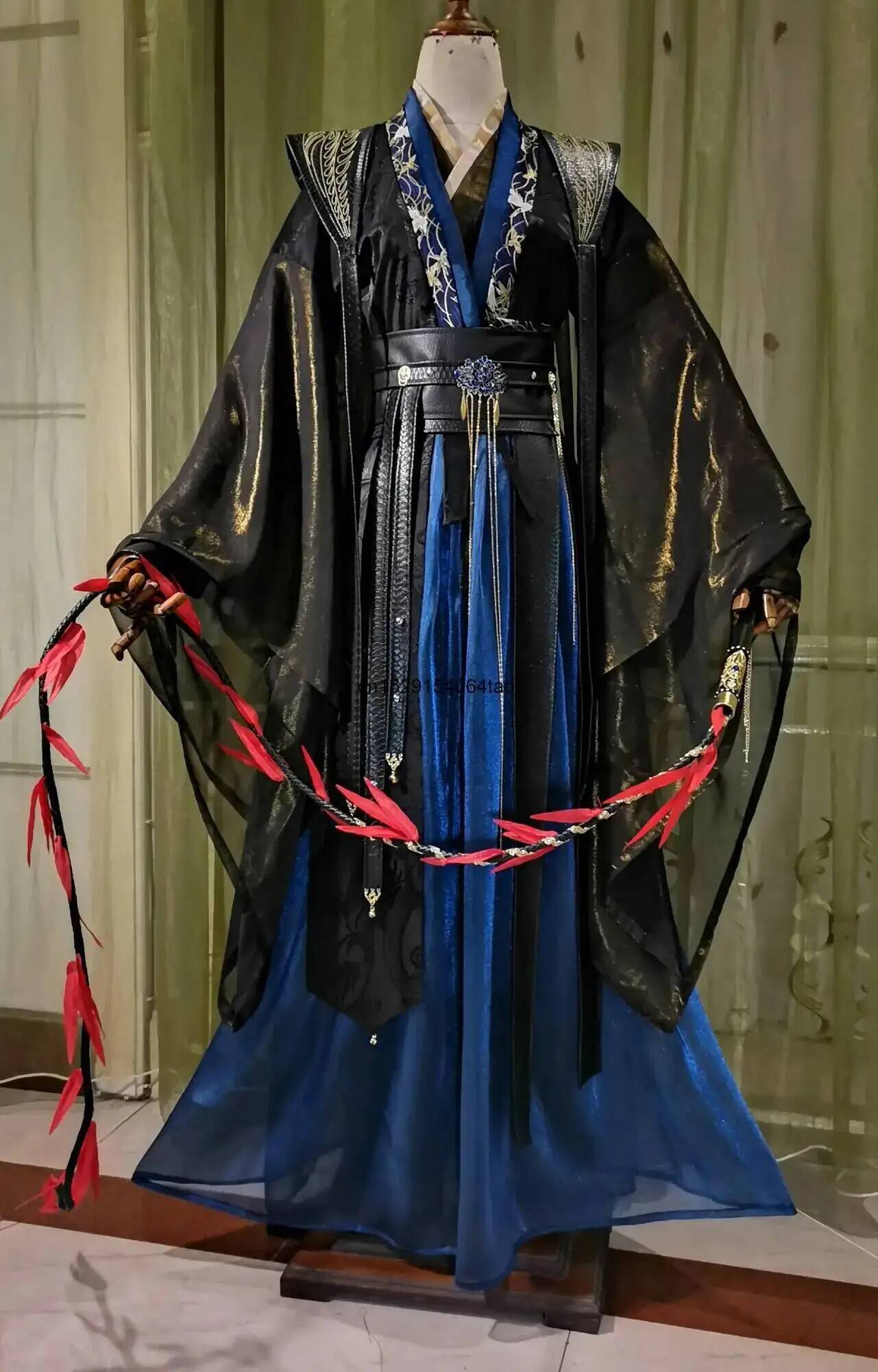 Ran Erha Mo And Cosplay His Wh - đánh giá và giá Queen Anime Cosplay
