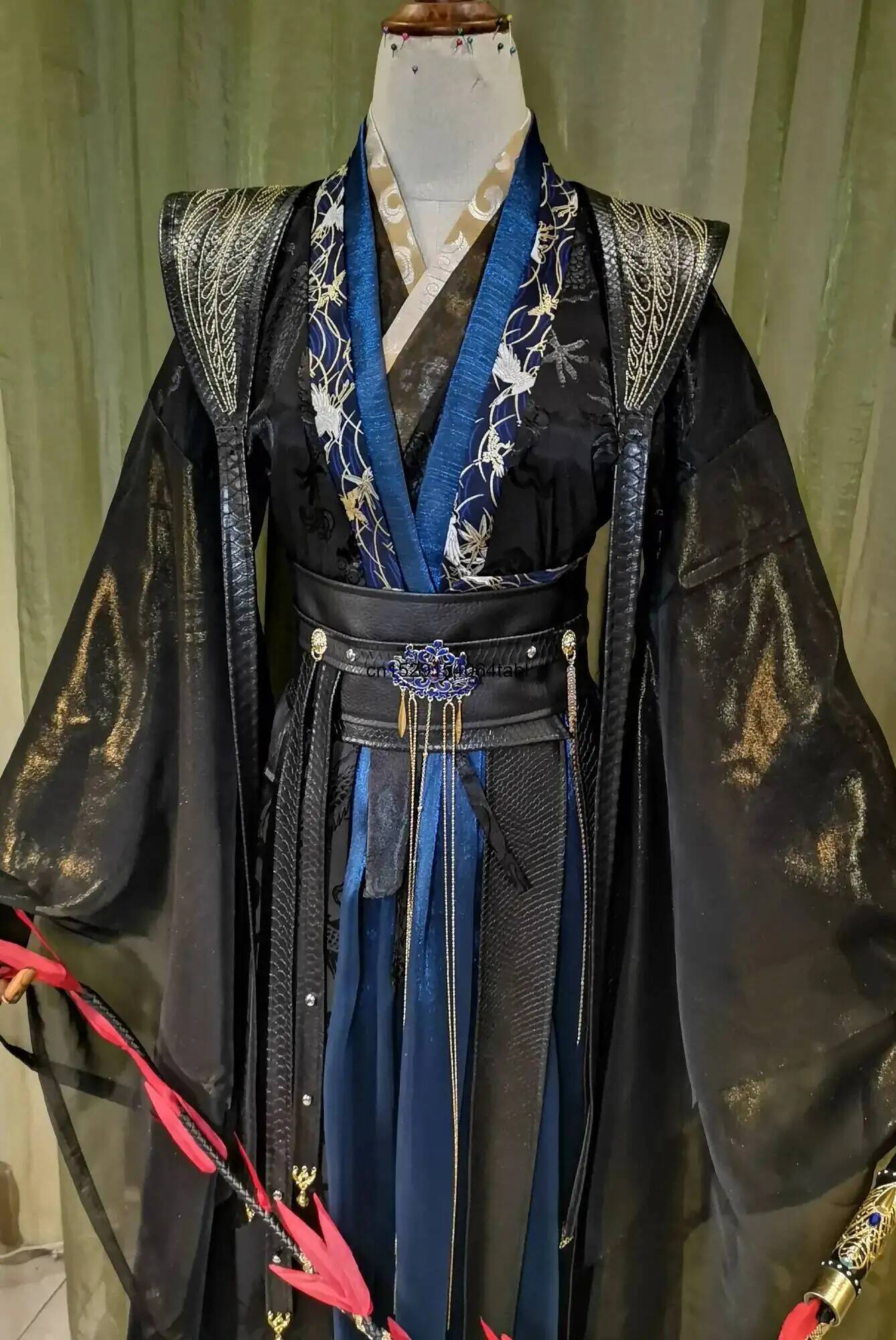 Ran Erha Mo And Cosplay His Wh - đánh giá và giá Queen Anime Cosplay